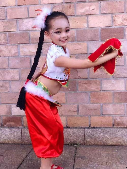 艺术裸体学生在线视频,学生在线视频艺术教学解析